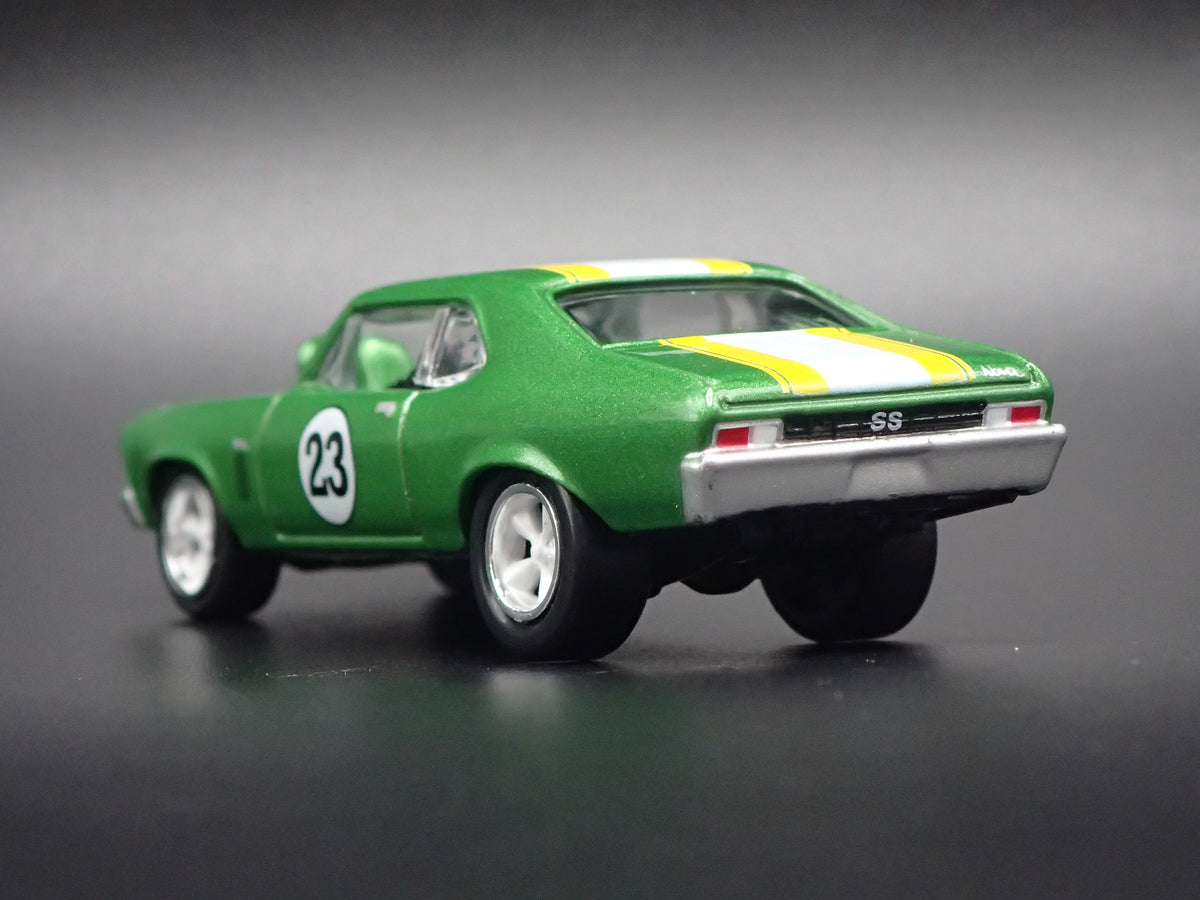 1969 69 CHEVY CHEVROLET NOVA SS GREEN 1:64 SCALE DIORAMA DIECAST MODEL CAR