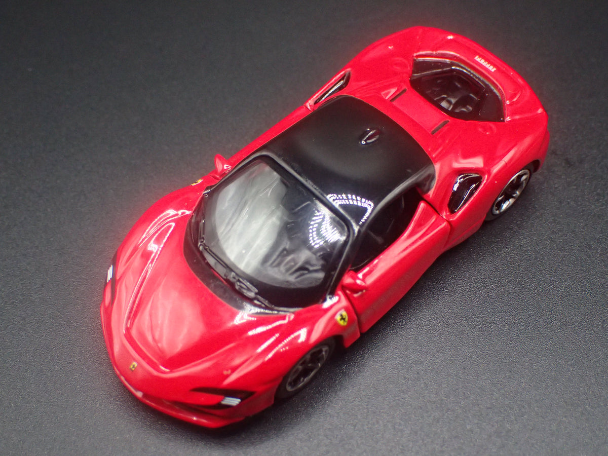 2020-2025 FERRARI SF90 STRADALE 1:64 SCALE COLLECTIBLE DIORAMA DIECAST MODEL CAR