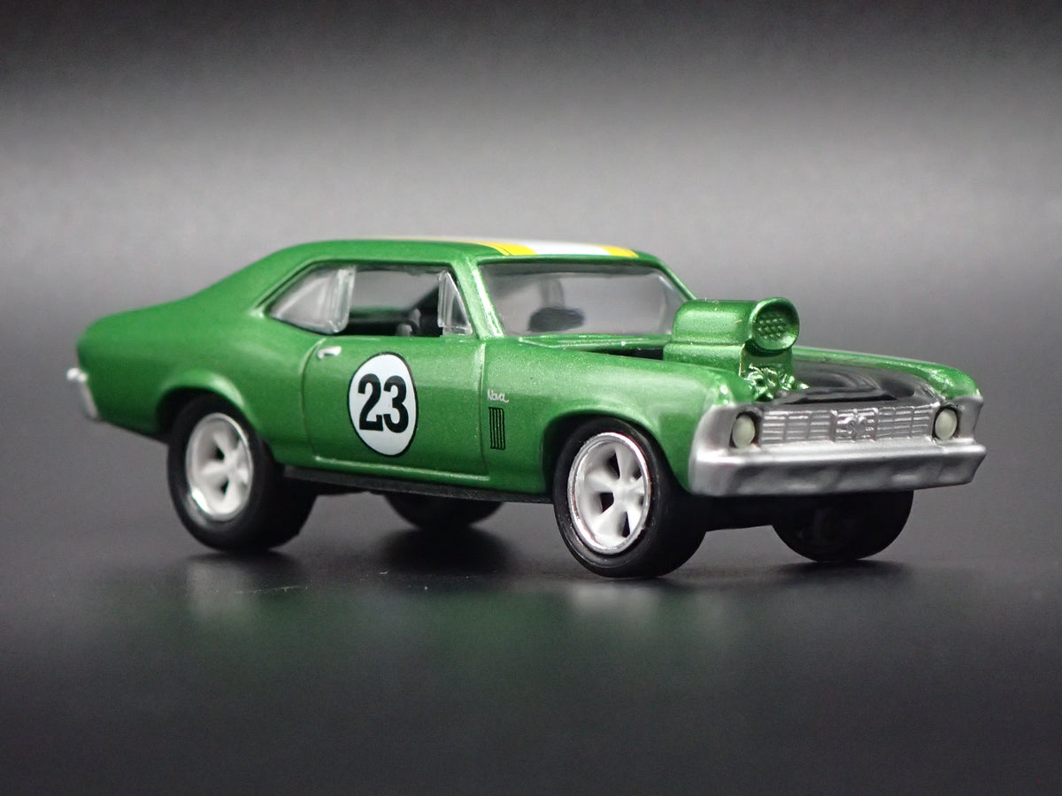 1969 69 CHEVY CHEVROLET NOVA SS GREEN 1:64 SCALE DIORAMA DIECAST MODEL CAR