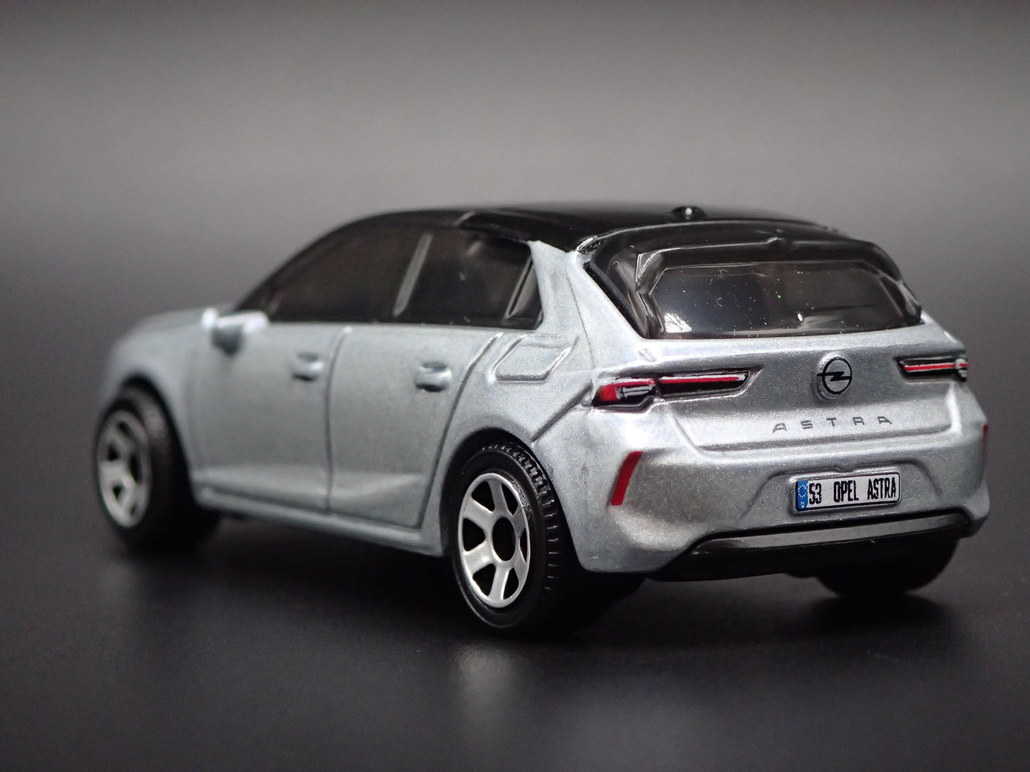 2021-2026 OPEL ASTRA 4 DOOR 1:64 SCALE COLLECTIBLE DIORAMA DIECAST MODEL CAR