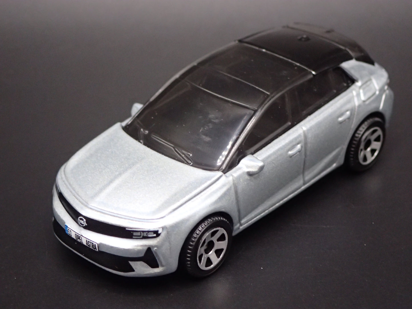 2021-2026 OPEL ASTRA 4 DOOR 1:64 SCALE COLLECTIBLE DIORAMA DIECAST MODEL CAR