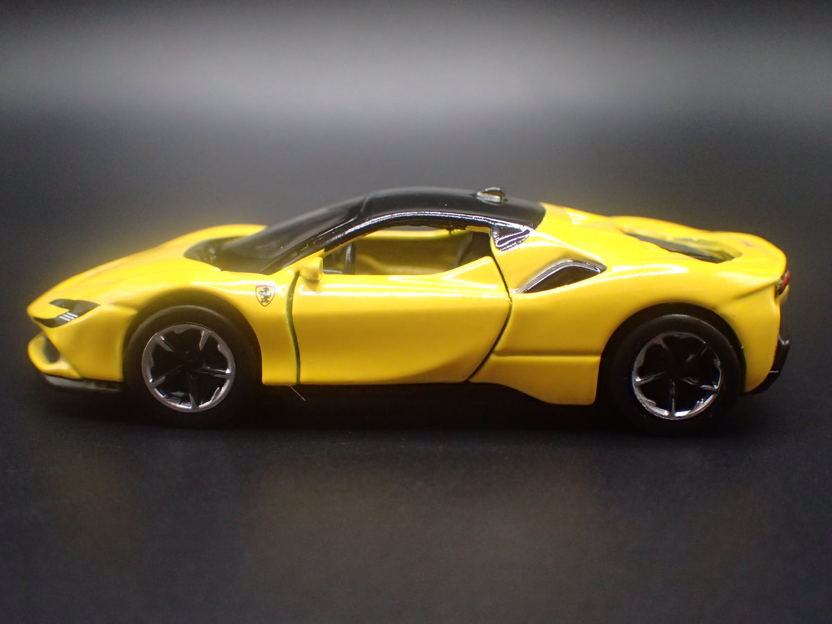2020-2025 FERRARI SF90 STRADALE 1:64 SCALE COLLECTIBLE DIORAMA DIECAST MODEL CAR