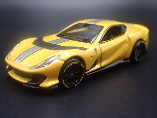 2017-2024 FERRARI 812 COMPETIZIONE 1:64 SCALE COLLECTIBLE DIORAMA DIECAST MODEL CAR-Burning Rubber Toy Company