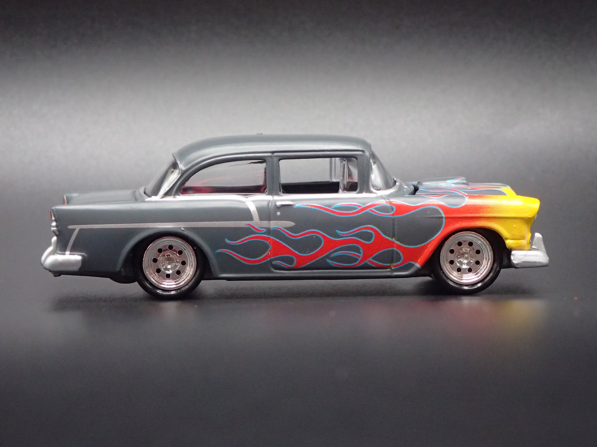1955 55 CHEVY CHEVROLET BEL AIR GRAY 1:64 SCALE DIORAMA DIECAST MODEL CAR