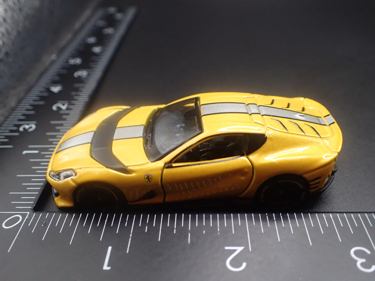 2017-2024 FERRARI 812 COMPETIZIONE 1:64 SCALE COLLECTIBLE DIORAMA DIECAST MODEL CAR