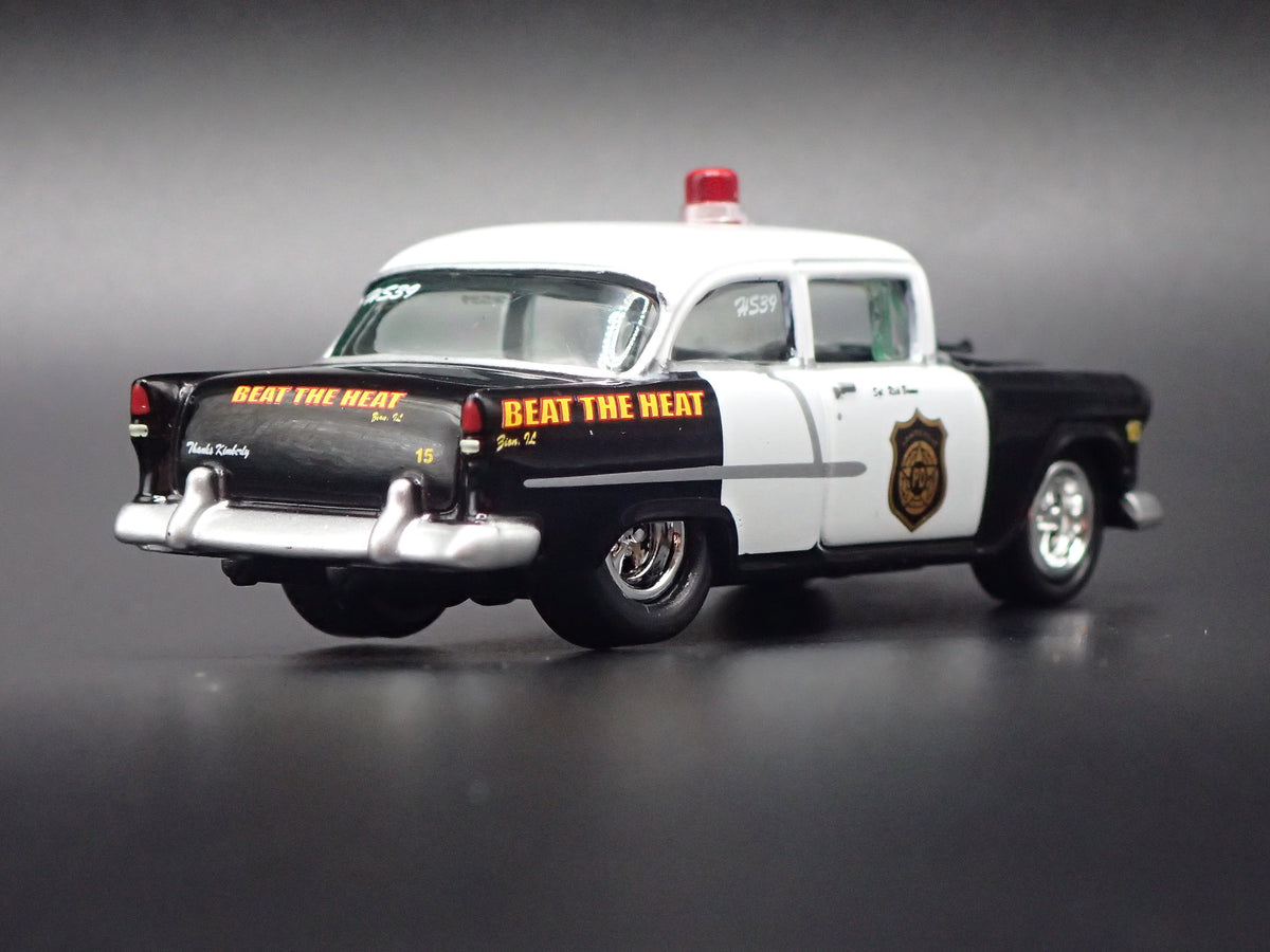 1955 55 CHEVY CHEVROLET BEL AIR POLICE 1:64 SCALE DIORAMA DIECAST MODEL CAR