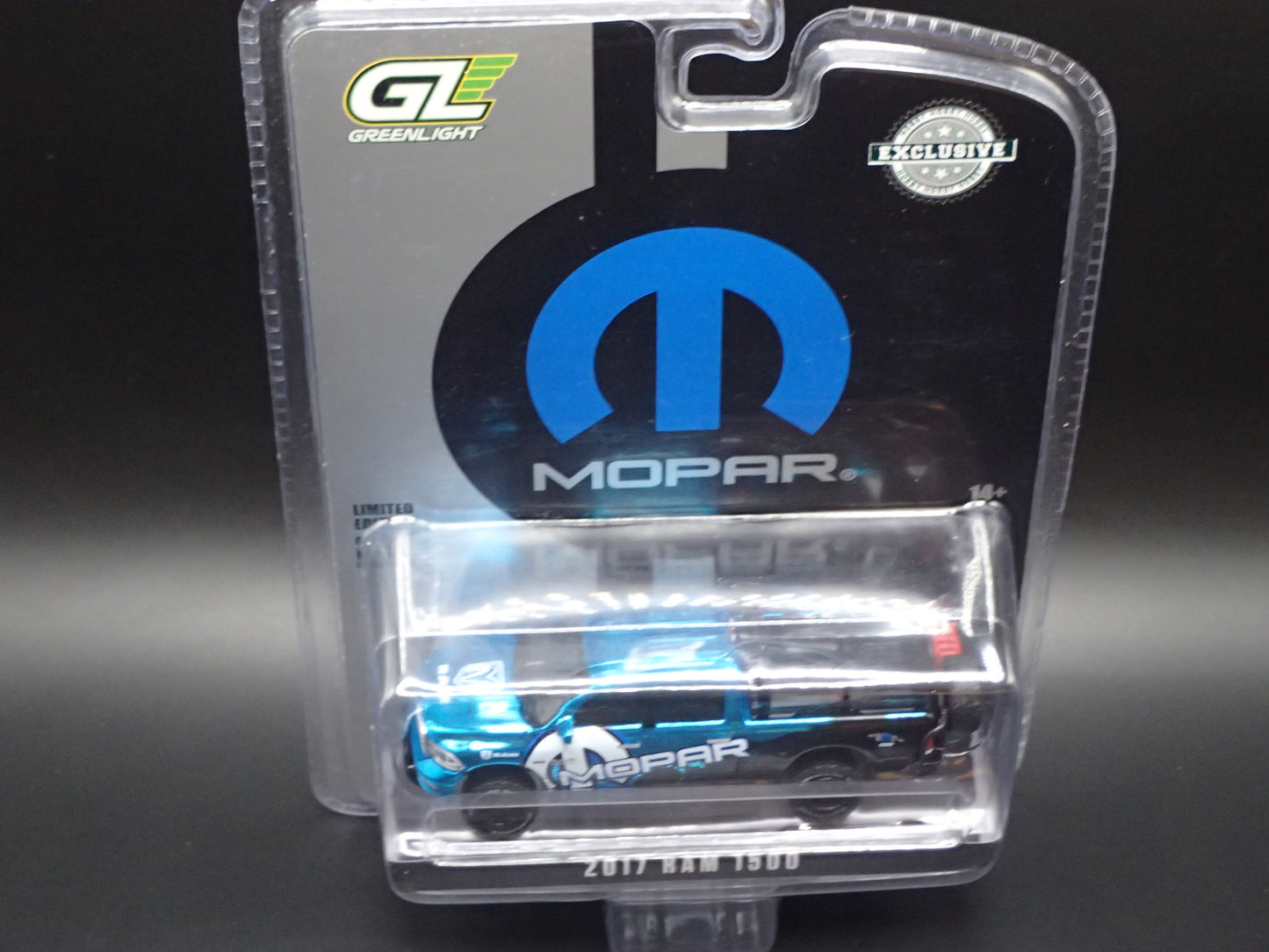 2026 GREENLIGHT GREEN MACHINE 2017 RAM 1500 MOPAR HOBBY CHROME SUPER CHASE 1/64