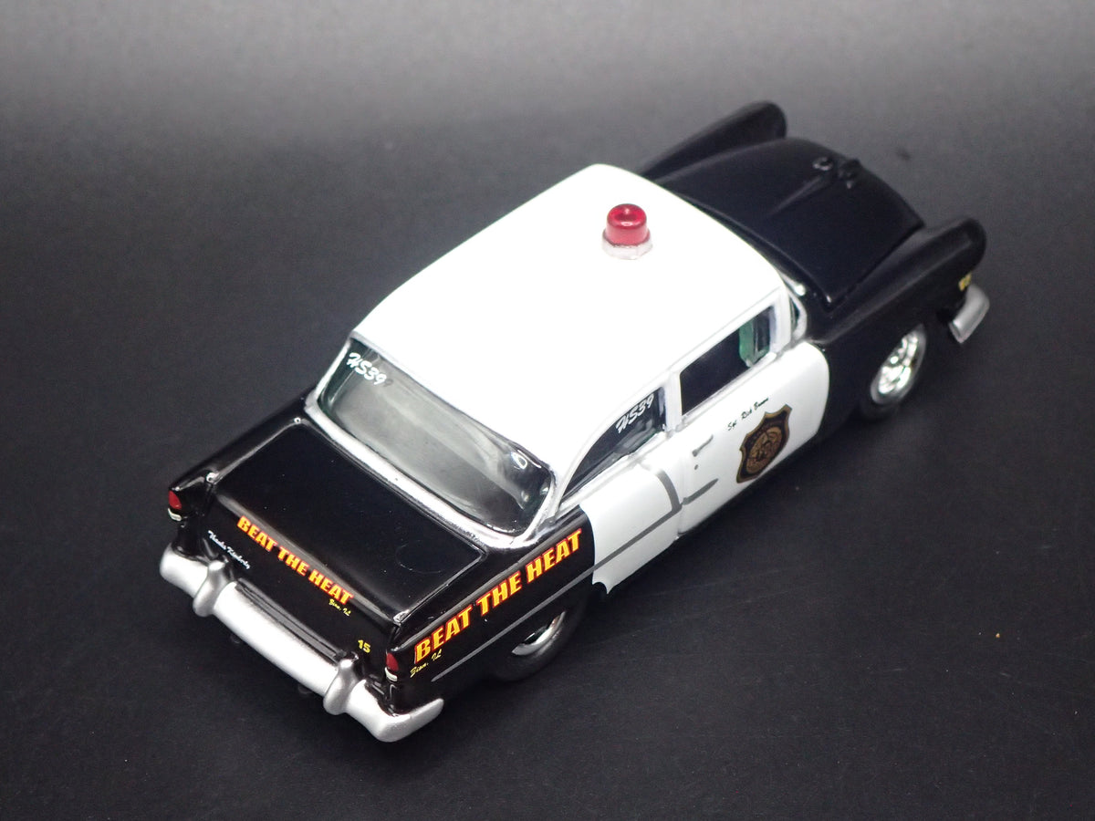 1955 55 CHEVY CHEVROLET BEL AIR POLICE 1:64 SCALE DIORAMA DIECAST MODEL CAR