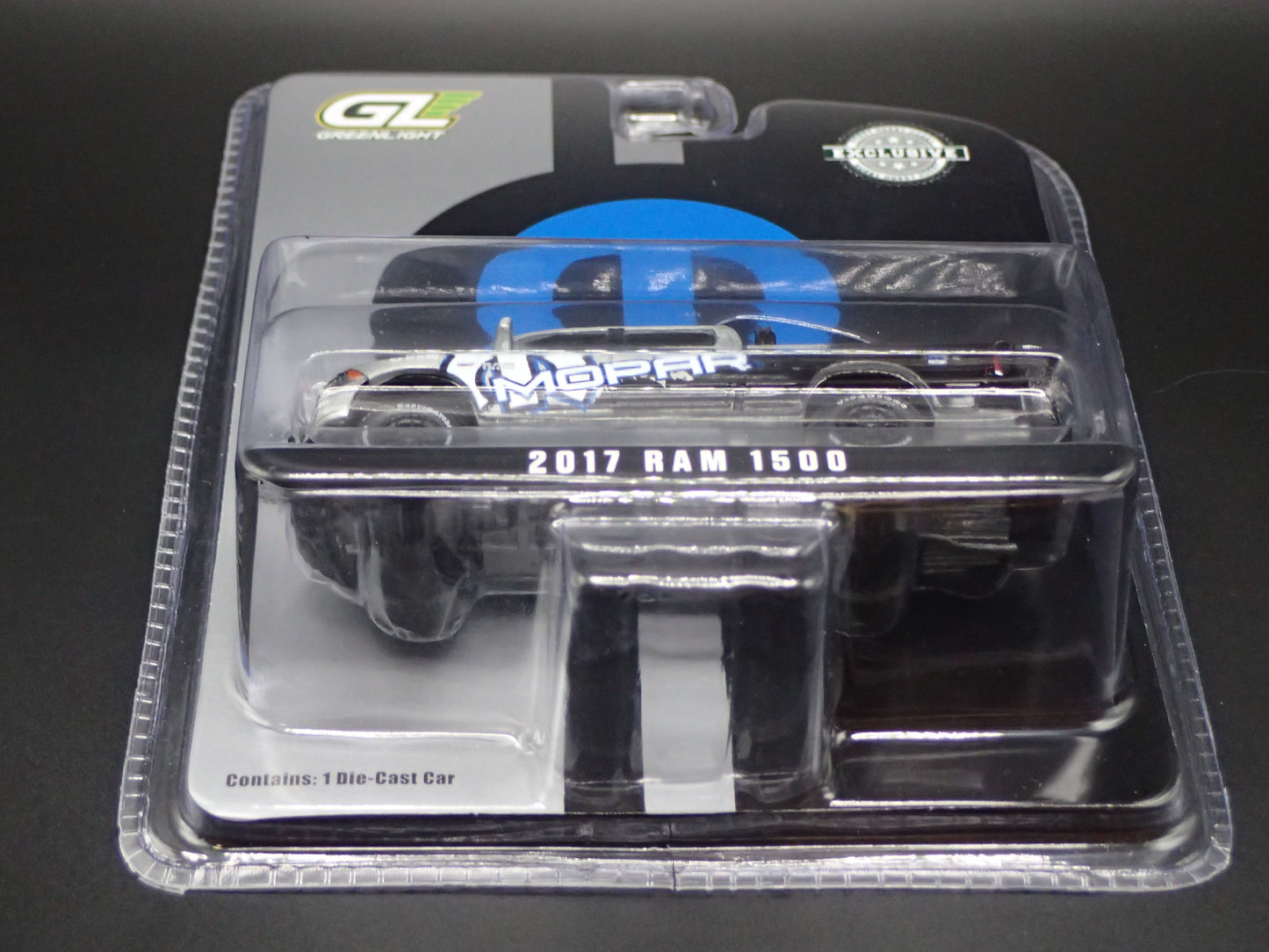 2026 GREENLIGHT GREEN MACHINE 2017 RAM 1500 MOPAR HOBBY RAW CHASE 1/64