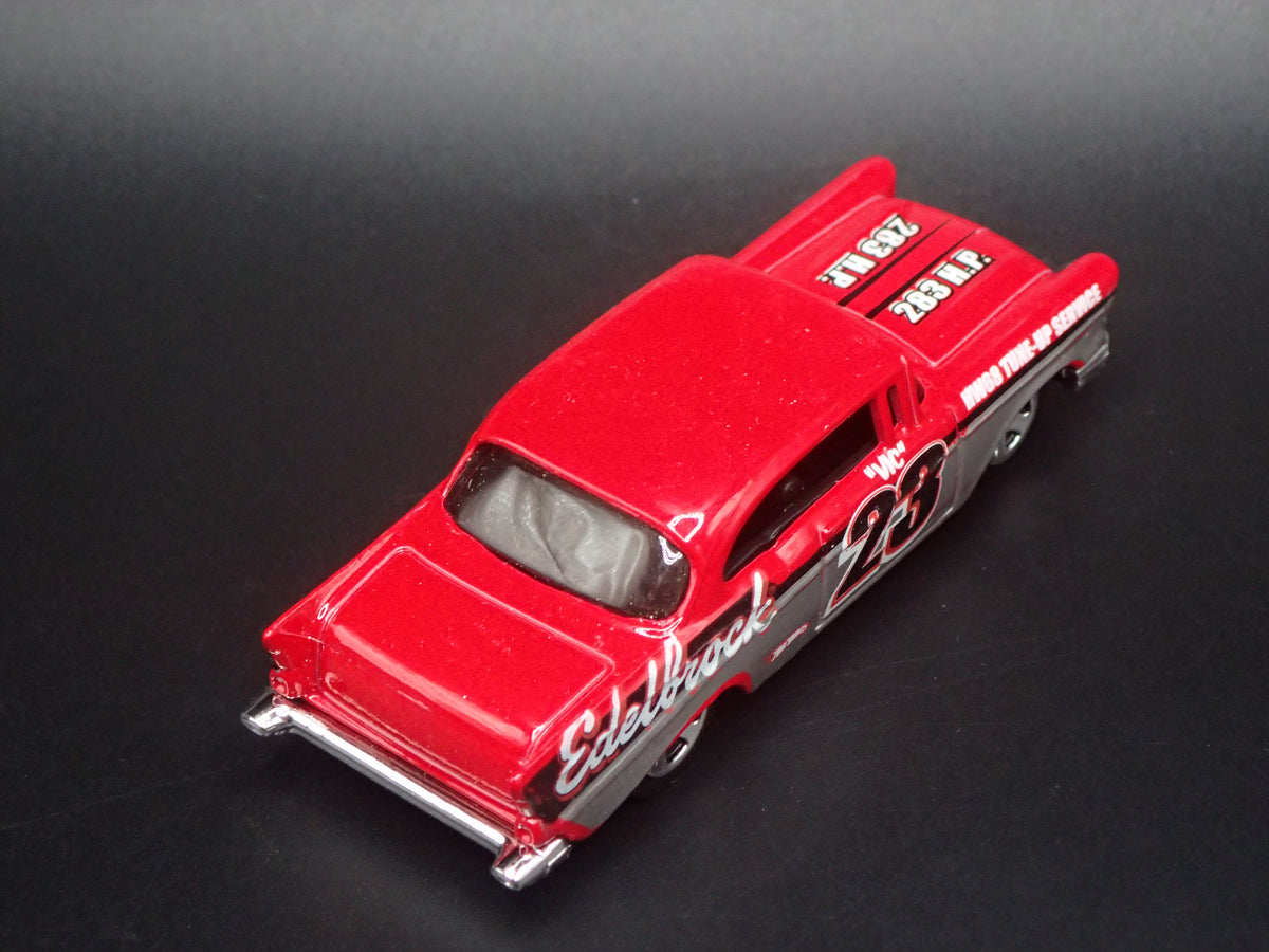 1957 57 CHEVY CHEVROLET BEL AIR 1:64 SCALE COLLECTIBLE DIORAMA DIECAST MODEL CAR
