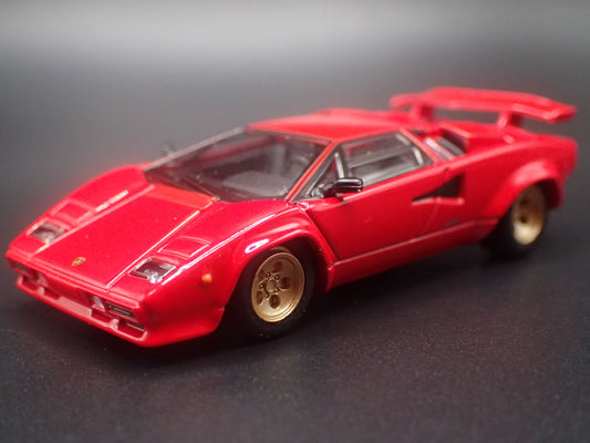 LAMBORGHINI COUNTACH RED 1:64 SCALE COLLECTIBLE DIORAMA DIECAST MODEL CAR-Burning Rubber Toy Company