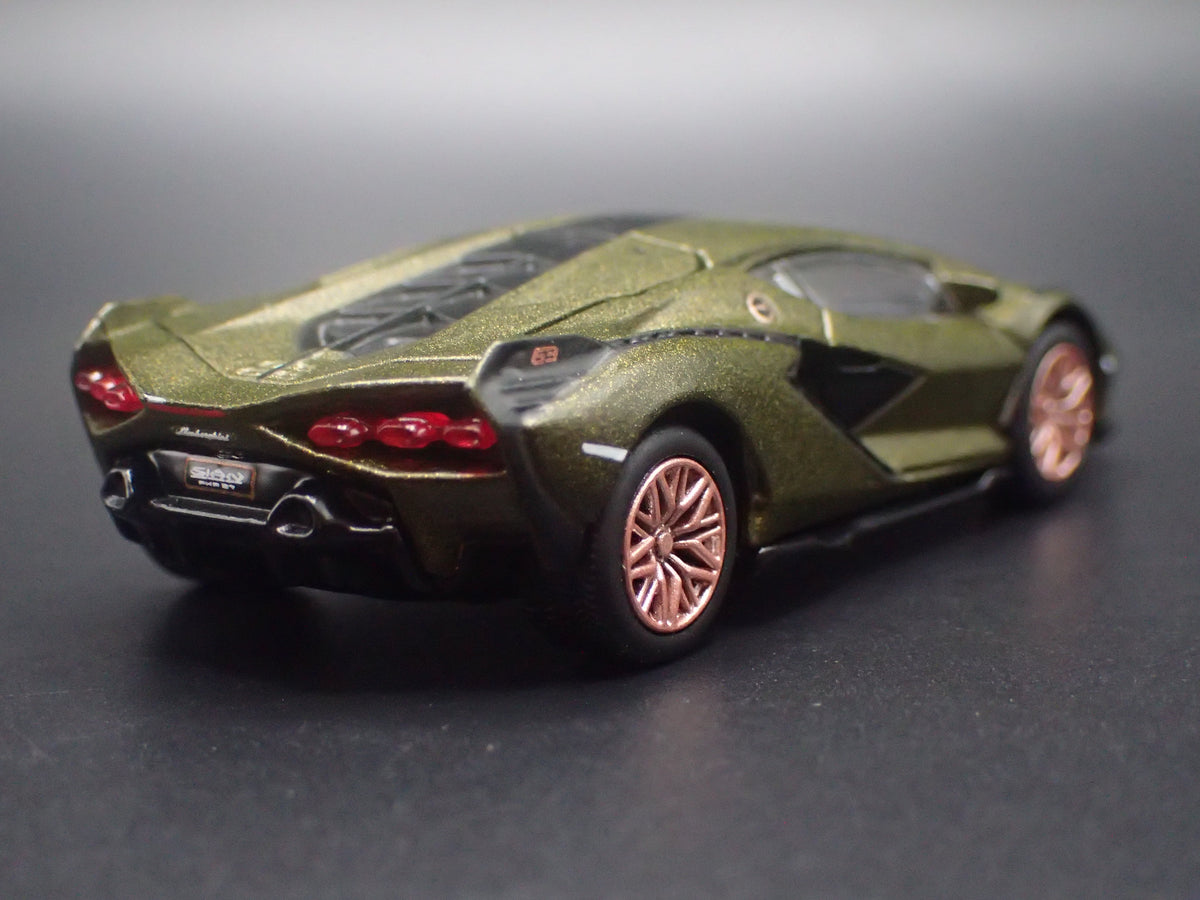 2020-2022 LAMBORGHINI SIAN FKP 37 SUPERCAR 1:64 SCALE DIORAMA DIECAST MODEL CAR