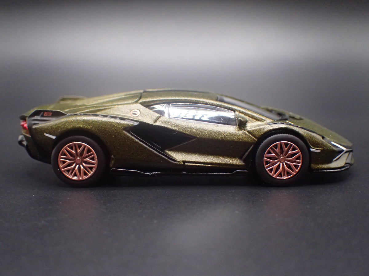 2020-2022 LAMBORGHINI SIAN FKP 37 SUPERCAR 1:64 SCALE DIORAMA DIECAST MODEL CAR
