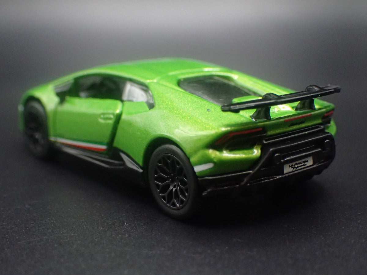 2017-2019 LAMBORGHINI HURACAN PERFORMANTE SUPER CAR 1:64 SCALE DIECAST MODEL CAR