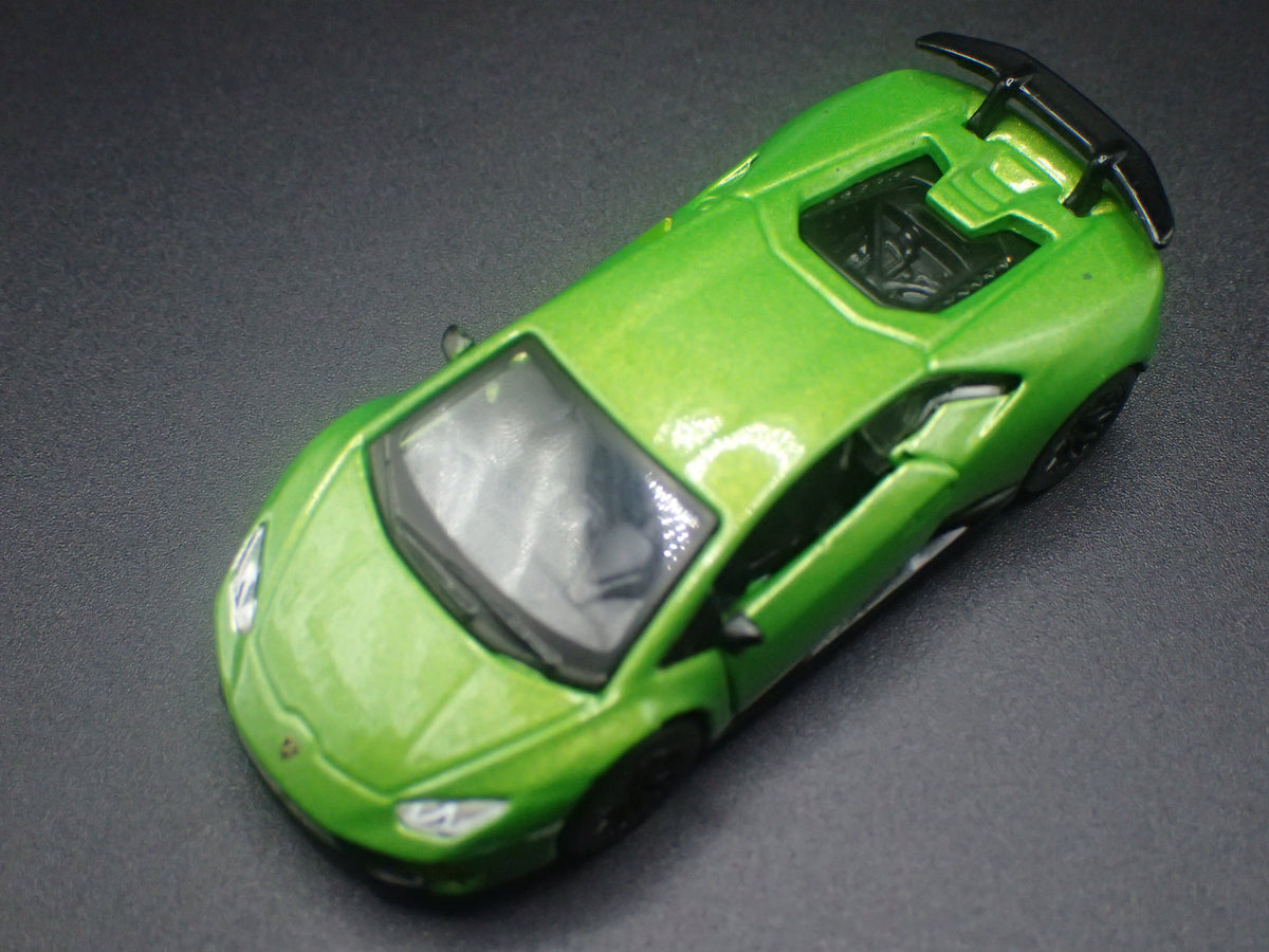 2017-2019 LAMBORGHINI HURACAN PERFORMANTE SUPER CAR 1:64 SCALE DIECAST MODEL CAR
