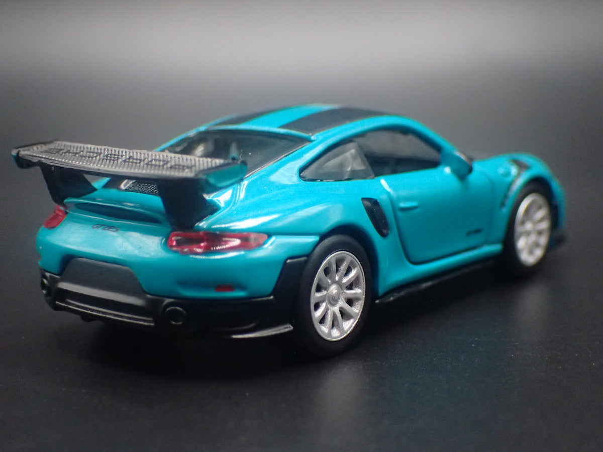 PORSCHE 911 GT2 RS BLUE 1:64 SCALE COLLECTIBLE DIORAMA DIECAST MODEL CAR