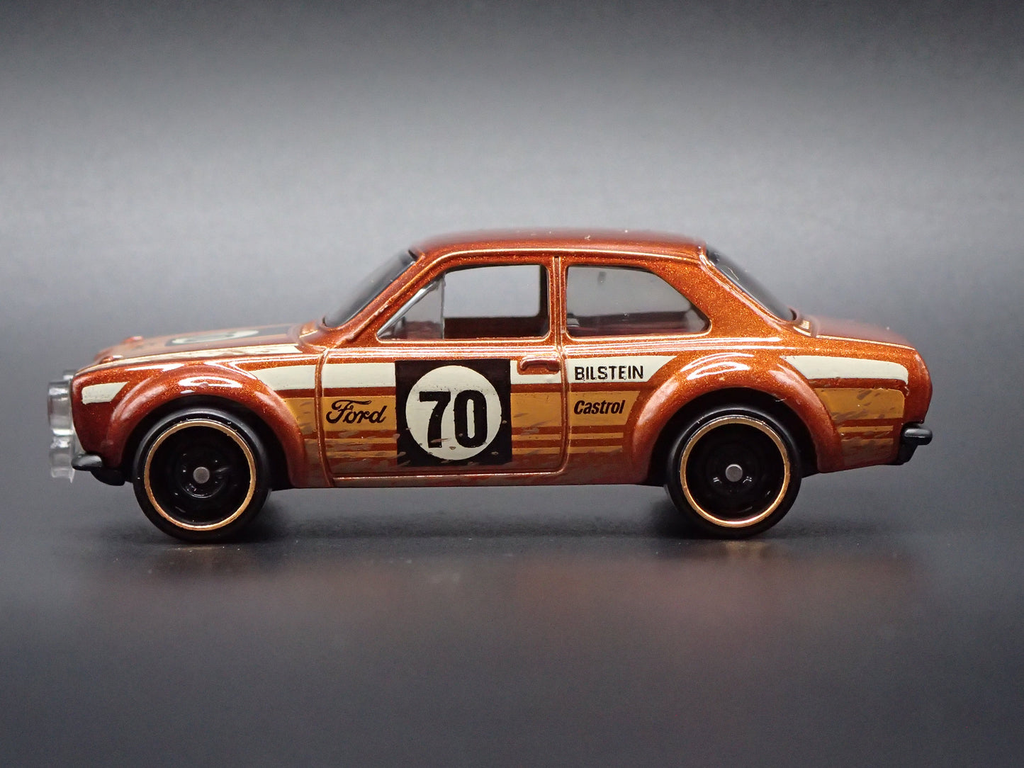 1970 70 FORD ESCORT RS1600 BROWN 1:64 SCALE COLLECTIBLE DIECAST MODEL CAR