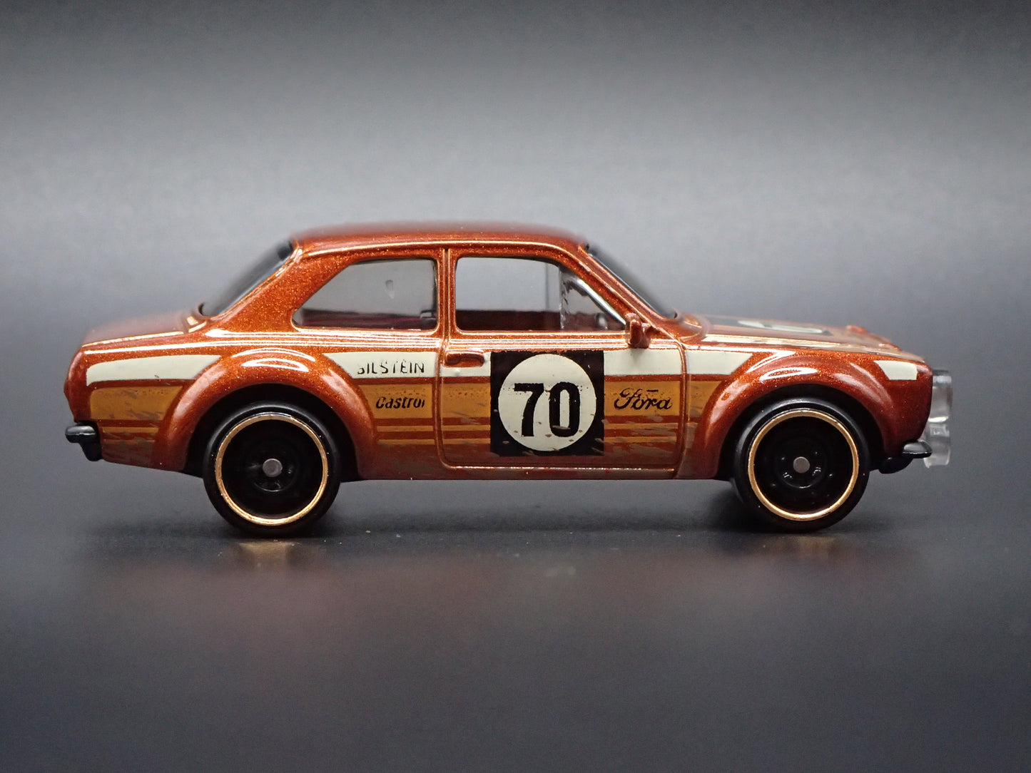 1970 70 FORD ESCORT RS1600 BROWN 1:64 SCALE COLLECTIBLE DIECAST MODEL CAR