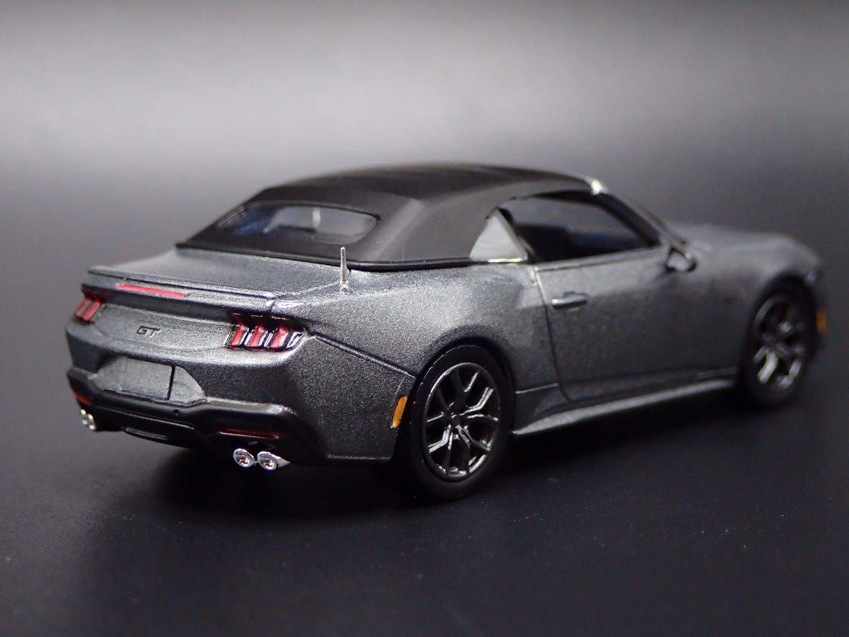 2024-2026 FORD MUSTANG GT CONVERTIBLE 1:64 SCALE COLLECTIBLE DIECAST MODEL CAR