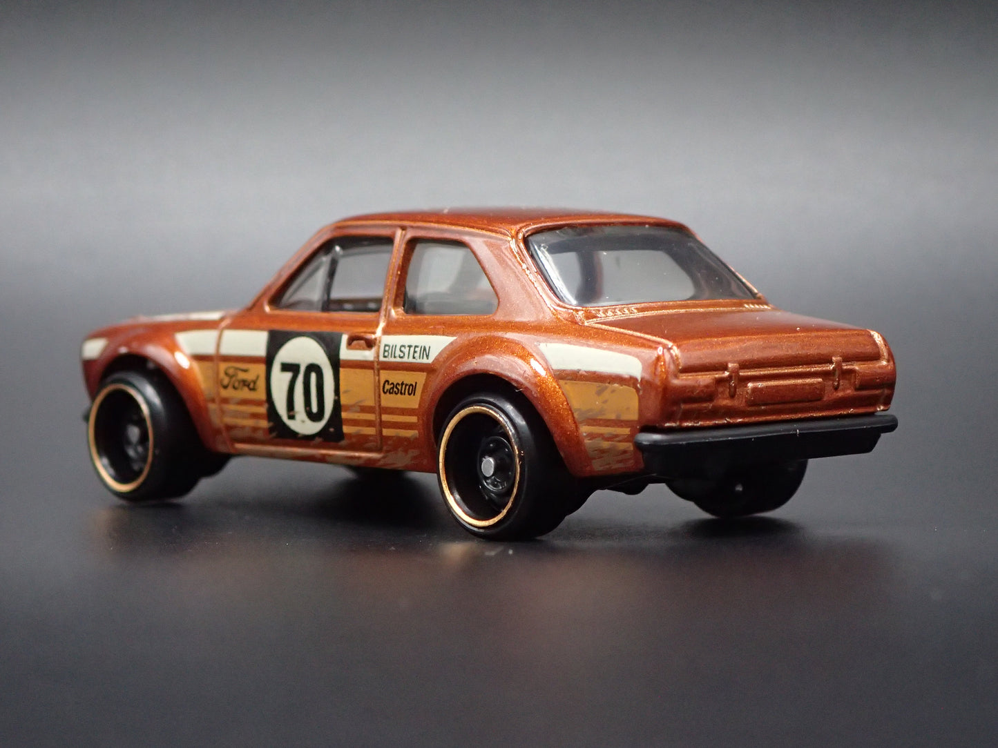 1970 70 FORD ESCORT RS1600 BROWN 1:64 SCALE COLLECTIBLE DIECAST MODEL CAR