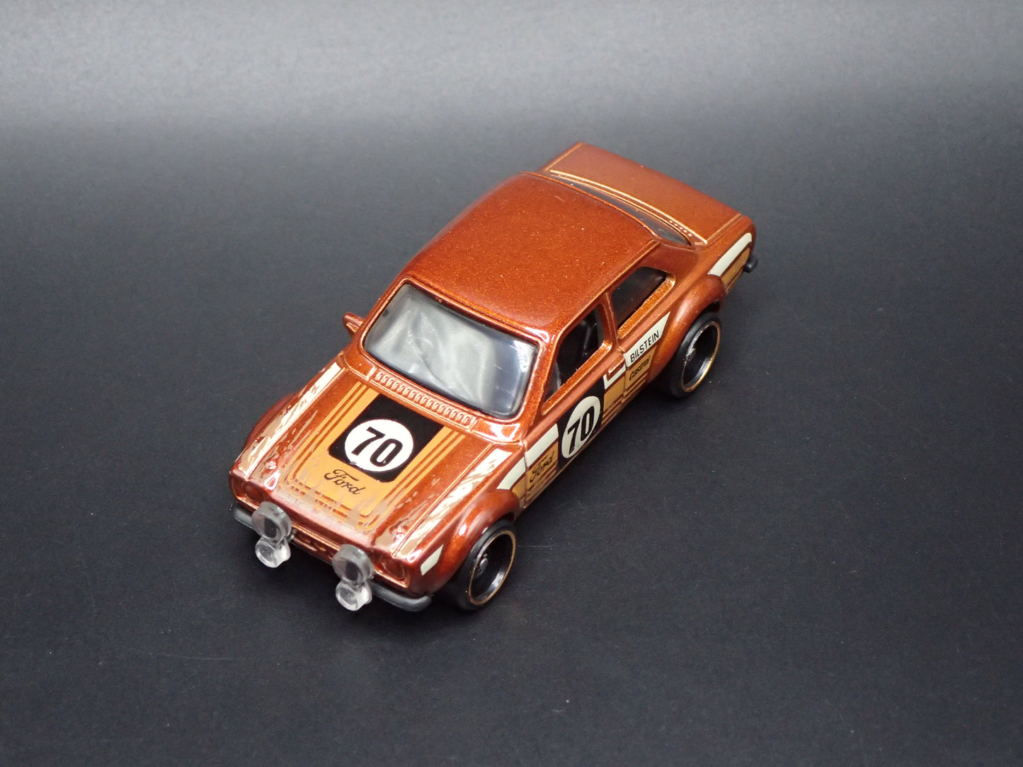 1970 70 FORD ESCORT RS1600 BROWN 1:64 SCALE COLLECTIBLE DIECAST MODEL CAR