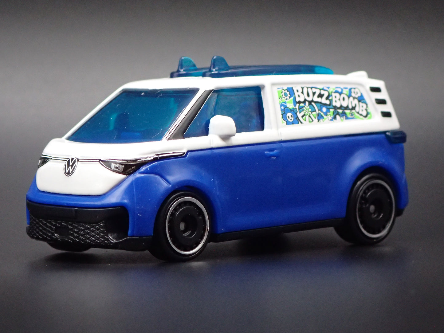 2025 2026 VW VOLKSWAGEN ID BUZZ ELECTRIC CAR BLUE 1:64 SCALE DIECAST MODEL CAR