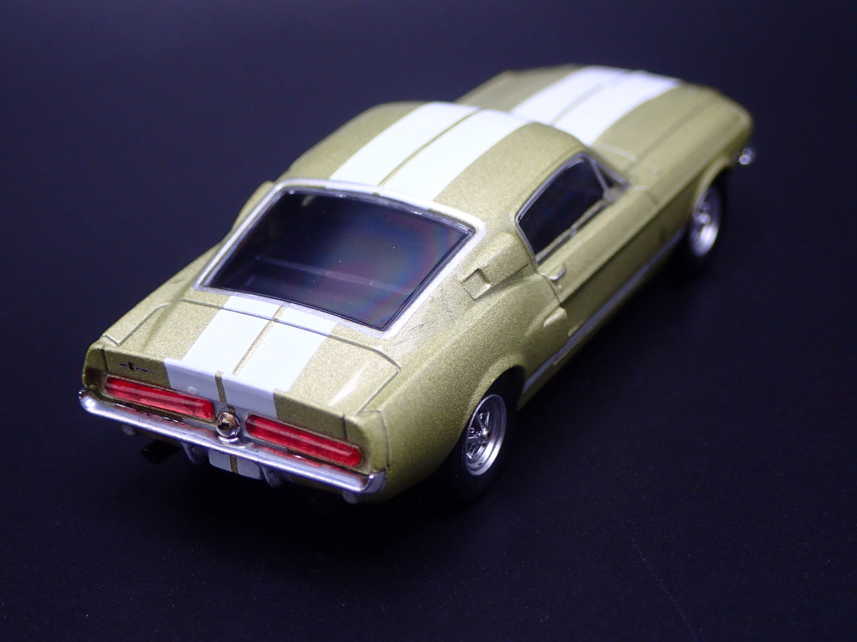 1967 67 FORD MUSTANG SHELBY GT500 FASTBACK 1:64 SCALE DIORAMA DIECAST MODEL CAR
