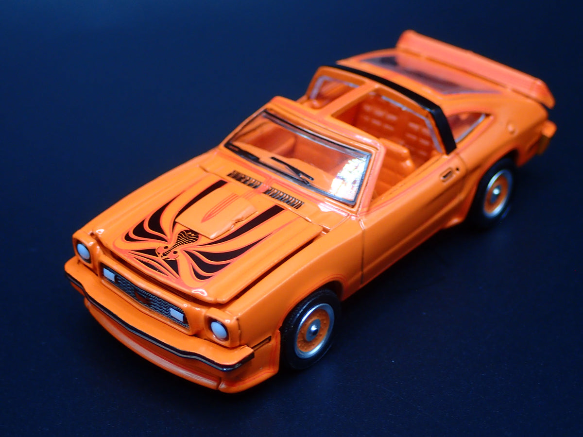 1978 78 FORD MUSTANG II KING COBRA ORANGE 1:64 SCALE COLLECTIBLE DIECAST MODEL CAR