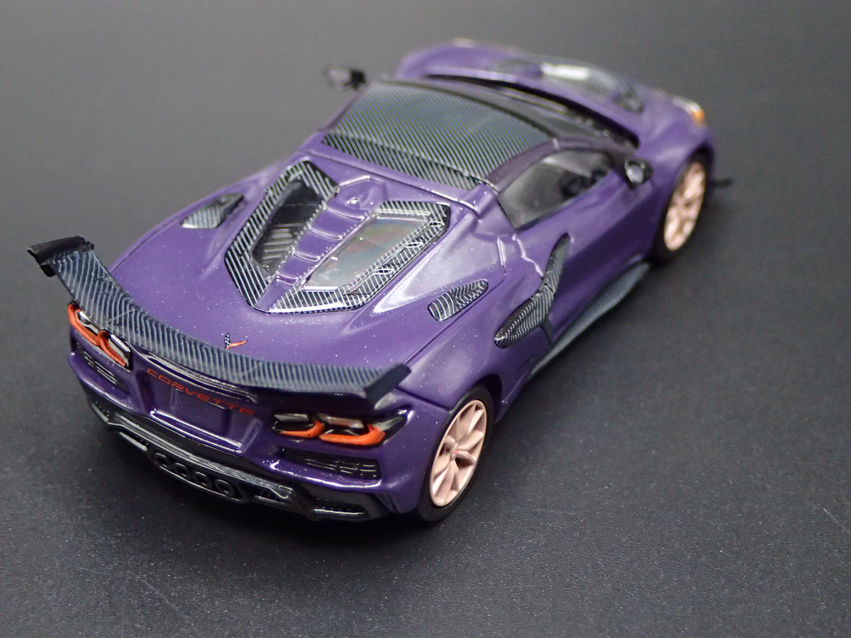 2025-2027 CHEVY CHEVROLET CORVETTE STINGRAY ZR1 1:64 SCALE DIECAST MODEL CAR