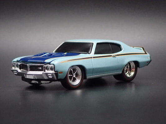 1970 70 BUICK GSX MUSCLE CAR 1:64 SCALE COLLECTIBLE DIORAMA DIECAST MODEL CAR