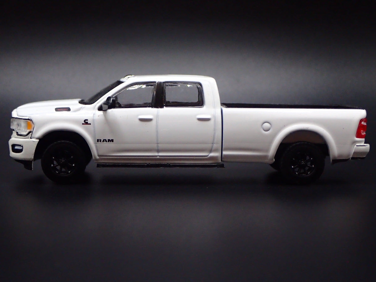2019-2026 RAM 2500 BIGHORN PICKUP TRUCK WHITE 1/64 SCALE DIECAST MODEL CAR