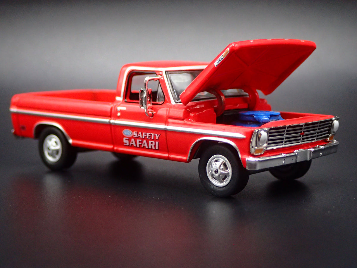 1969 69 FORD F250 PICKUP TRUCK w HITCH NHRA 1:64 SCALE DIORAMA DIECAST MODEL CAR