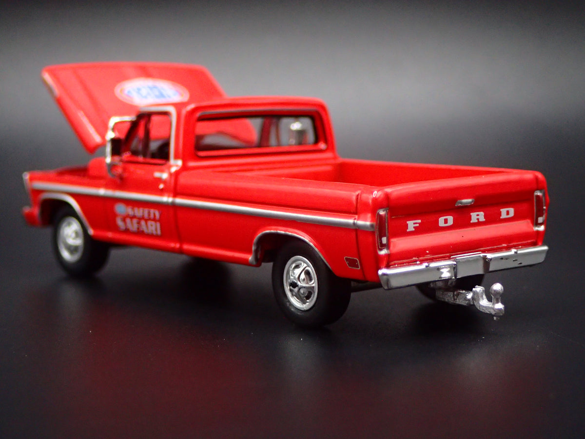 1969 69 FORD F250 PICKUP TRUCK w HITCH NHRA 1:64 SCALE DIORAMA DIECAST MODEL CAR
