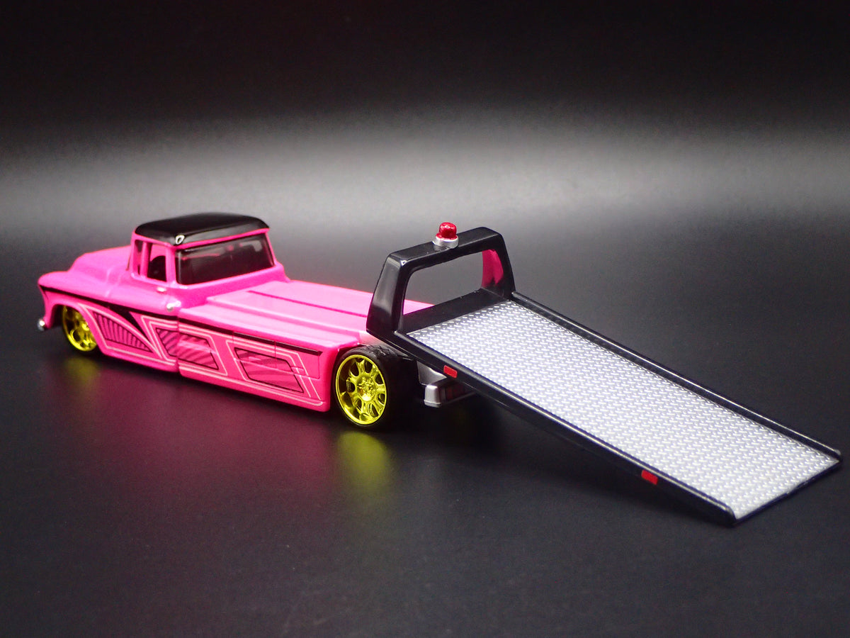 1957 CHEVY CHEVROLET FLATBED RAMP TRUCK TOW TRUCK 1:64 SCALE DIECAST MODEL CAR