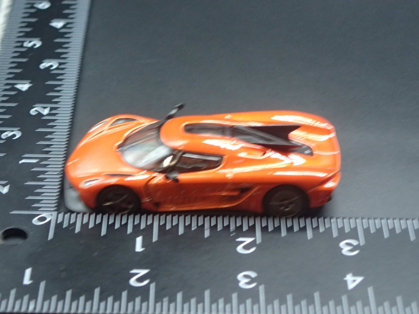 2021-2025 KOENIGSEGG JESKO ABSOLUT SUPER CAR 1:64 SCALE DIORAMA DIECAST MODEL CAR