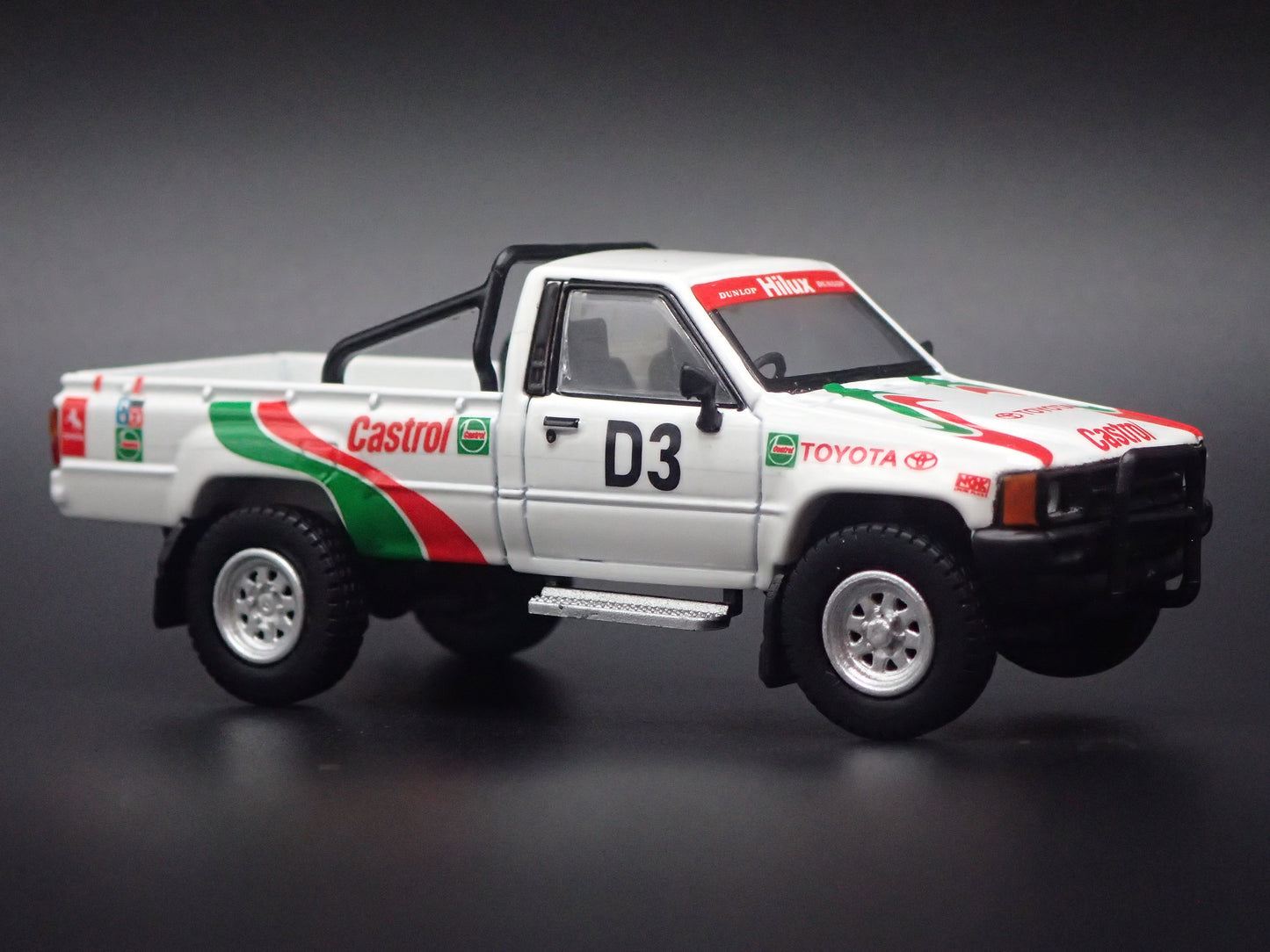 1984-1988 TOYOTA HILUX PICKUP TRUCK N60 N70 SERIES 1/64 SCALE DIECAST MODEL CAR