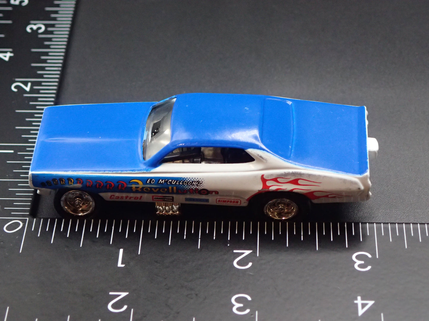 1972 72 PLYMOUTH DUSTER REVELLUTION 1/64 SCALE DIECAST MODEL CAR