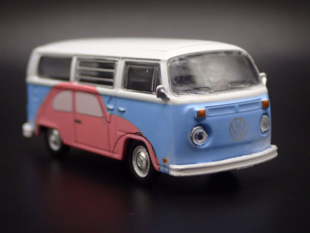 1967-1979 VW VOLKSWAGEN TYPE 2 T2 BUS BLUE 1/64 SCALE DIORAMA DIECAST MODEL CAR