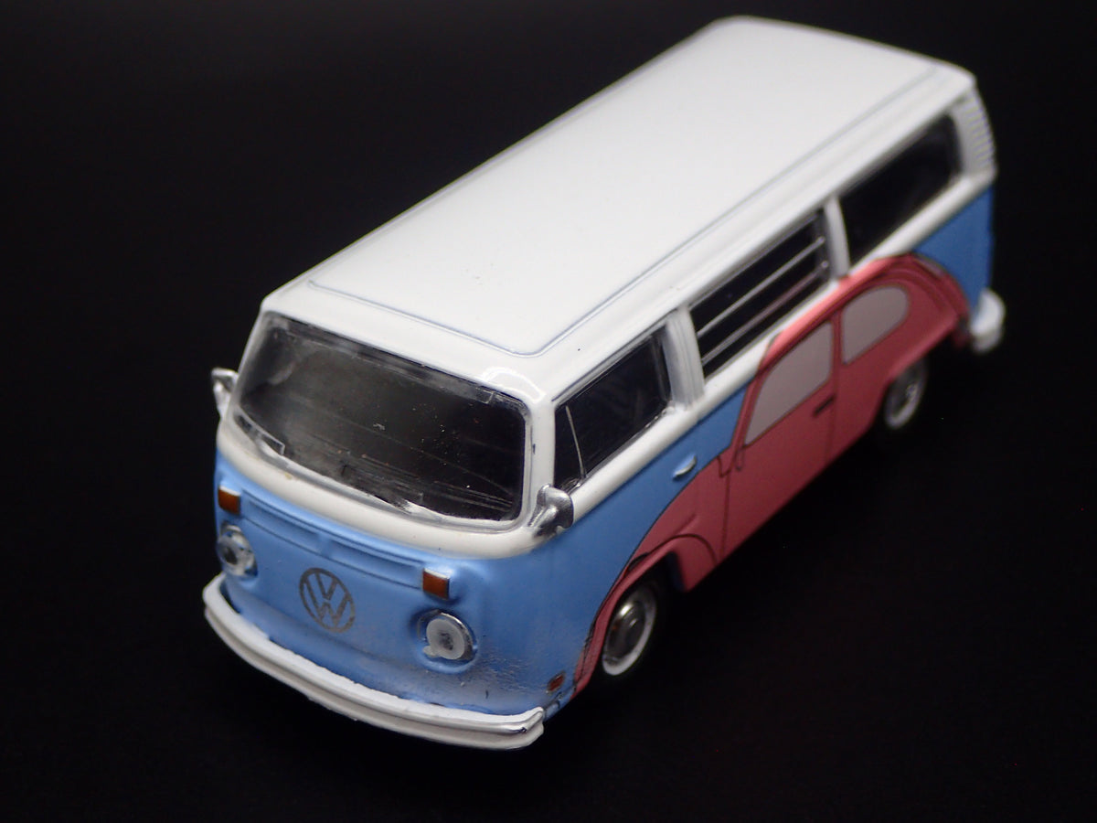 1967-1979 VW VOLKSWAGEN TYPE 2 T2 BUS BLUE 1/64 SCALE DIORAMA DIECAST MODEL CAR