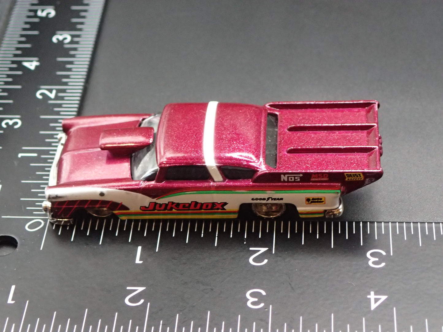 1955 55 FORD CROWN VICTORIA NHRA JUKEBOX 1:64 SCALE DIORAMA DIECAST MODEL CAR