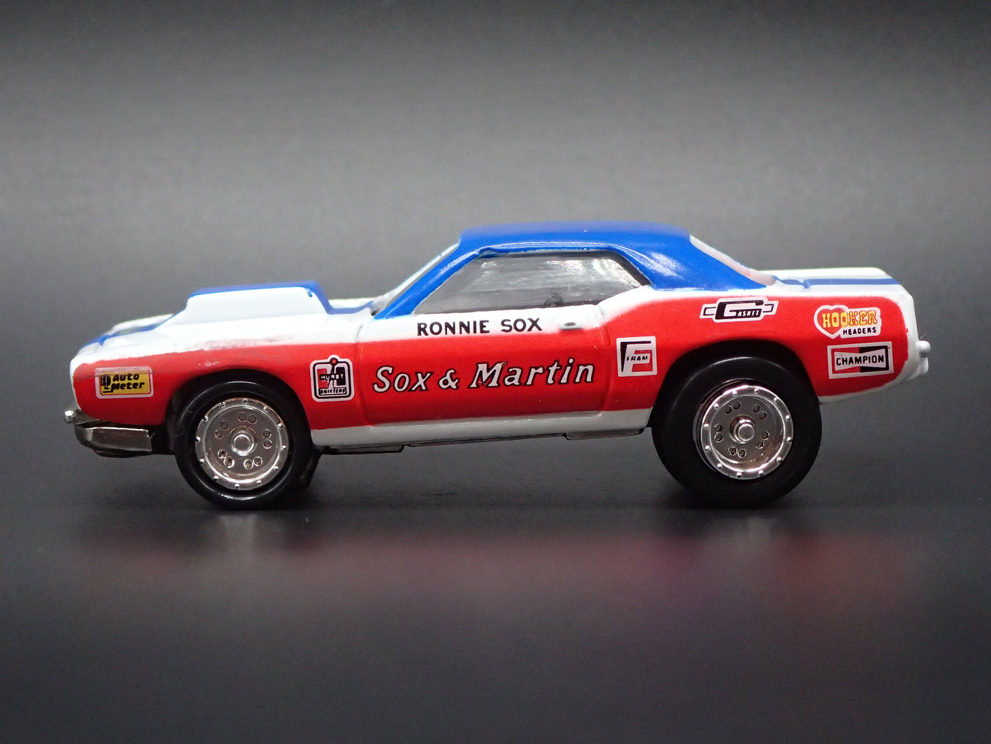 1971 71 PLYMOUTH BARRACUDA CUDA SOX & MARTIN NHRA 1/64 SCALE DIECAST MODEL CAR