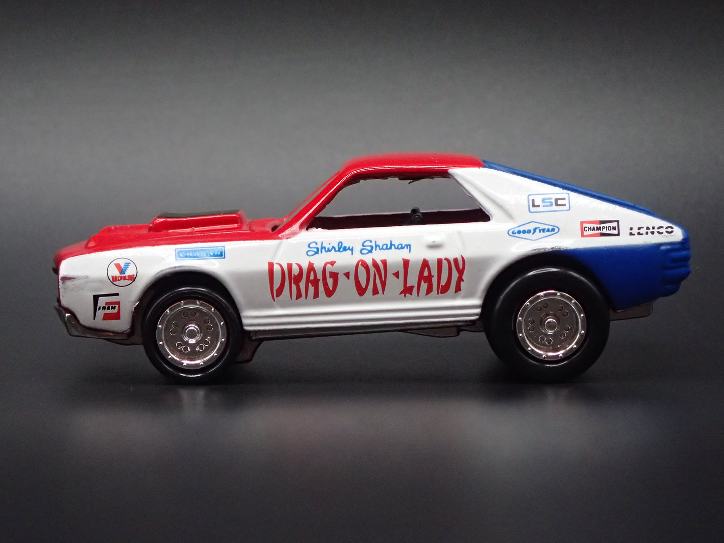 1969 69 AMC AMX DRAG ON LADY NHRA WHITE 1:64 SCALE COLLECTIBLE DIECAST MODEL CAR
