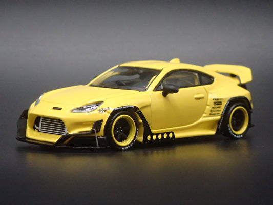 2021-2026 TOYOTA GR86 PANDEM 1/64 SCALE COLLECTIBLE DIORAMA DIECAST MODEL CAR