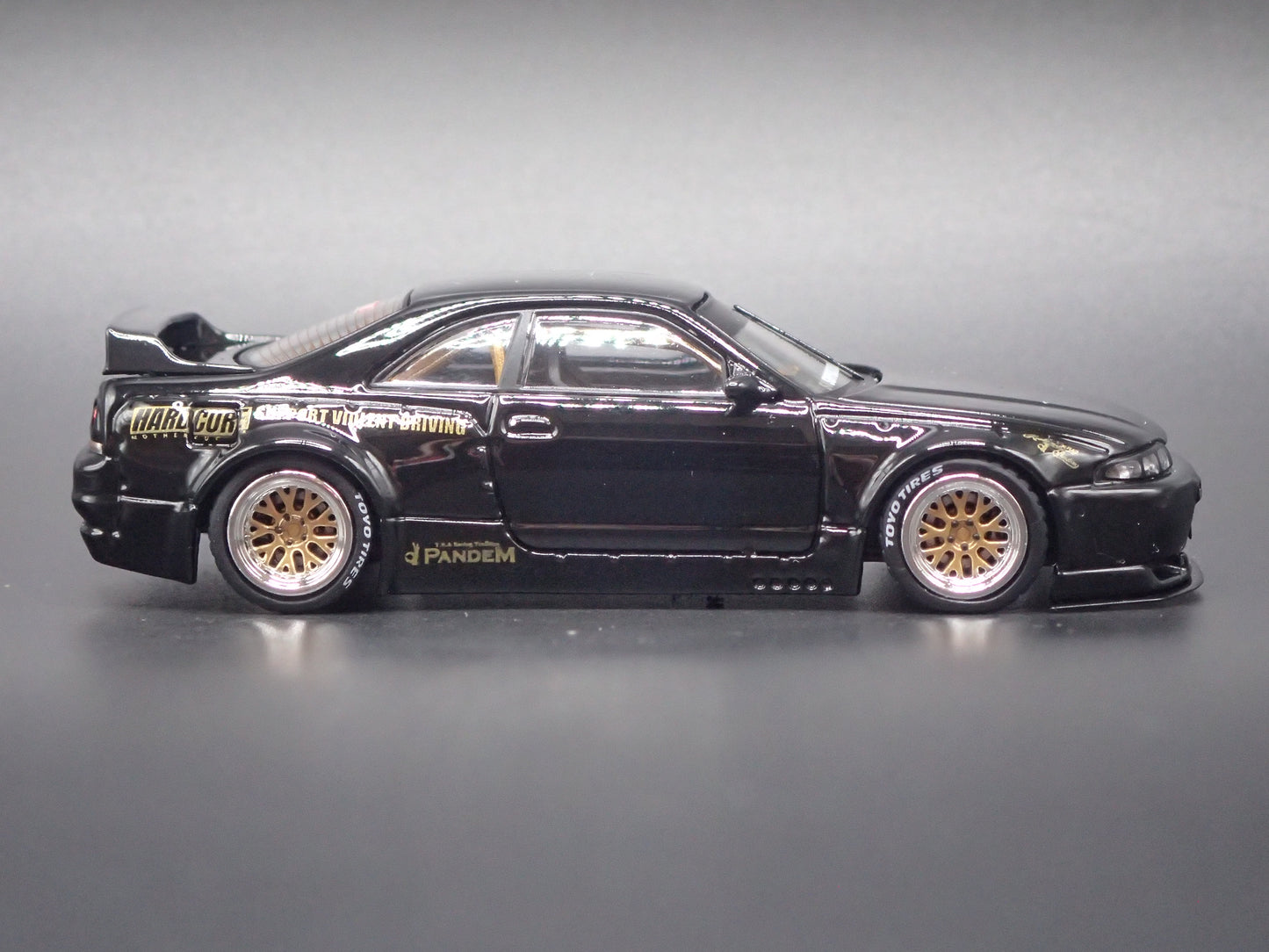 1993-1998 NISSAN SKYLINE GTR BCNR33 PANDEM ROCKET BUNNY 1:64 SCALE DIECAST MODEL CAR