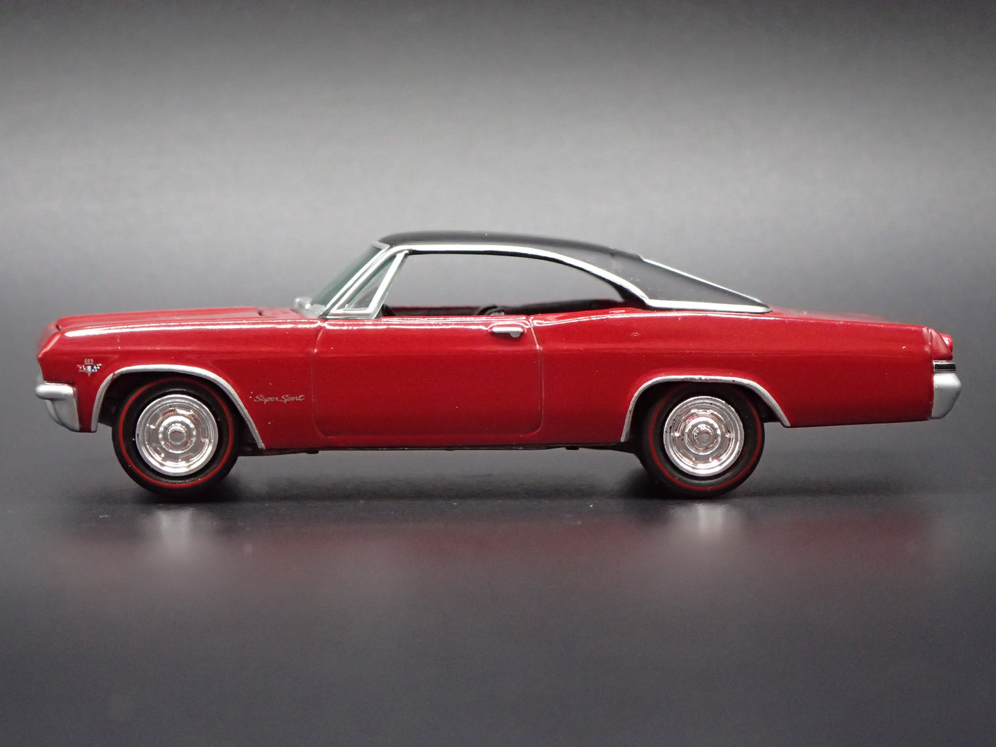 1965 65 CHEVY CHEVROLET IMPALA SS RED 1:64 SCALE DIORAMA DIECAST MODEL CAR