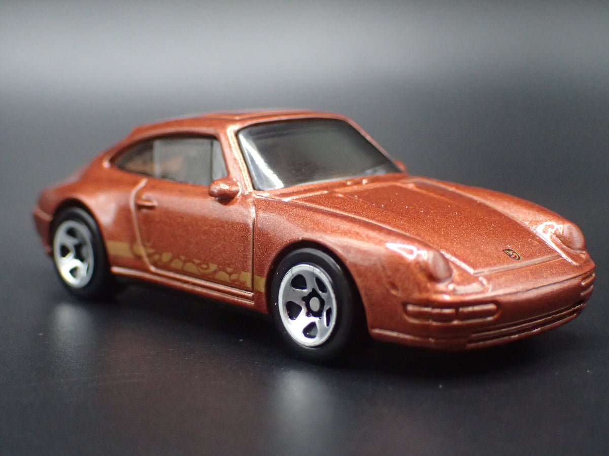 1993-1998 PORSCHE CARRERA 993 BROWN 1:64 SCALE COLLECTIBLE DIECAST MODEL CAR