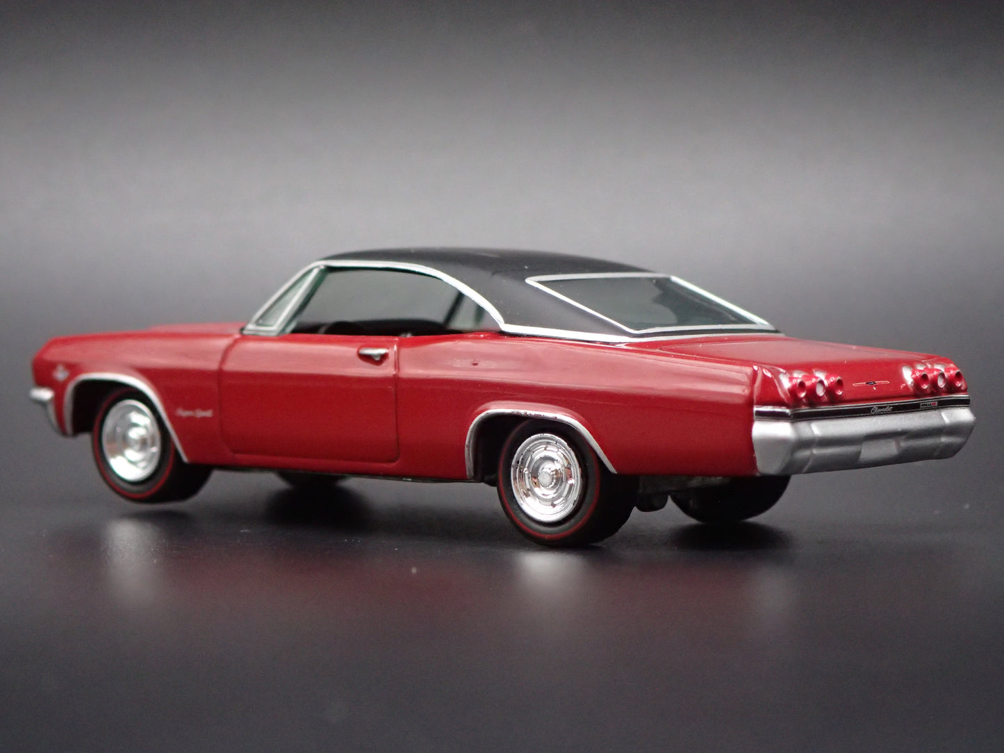 1965 65 CHEVY CHEVROLET IMPALA SS RED 1:64 SCALE DIORAMA DIECAST MODEL CAR