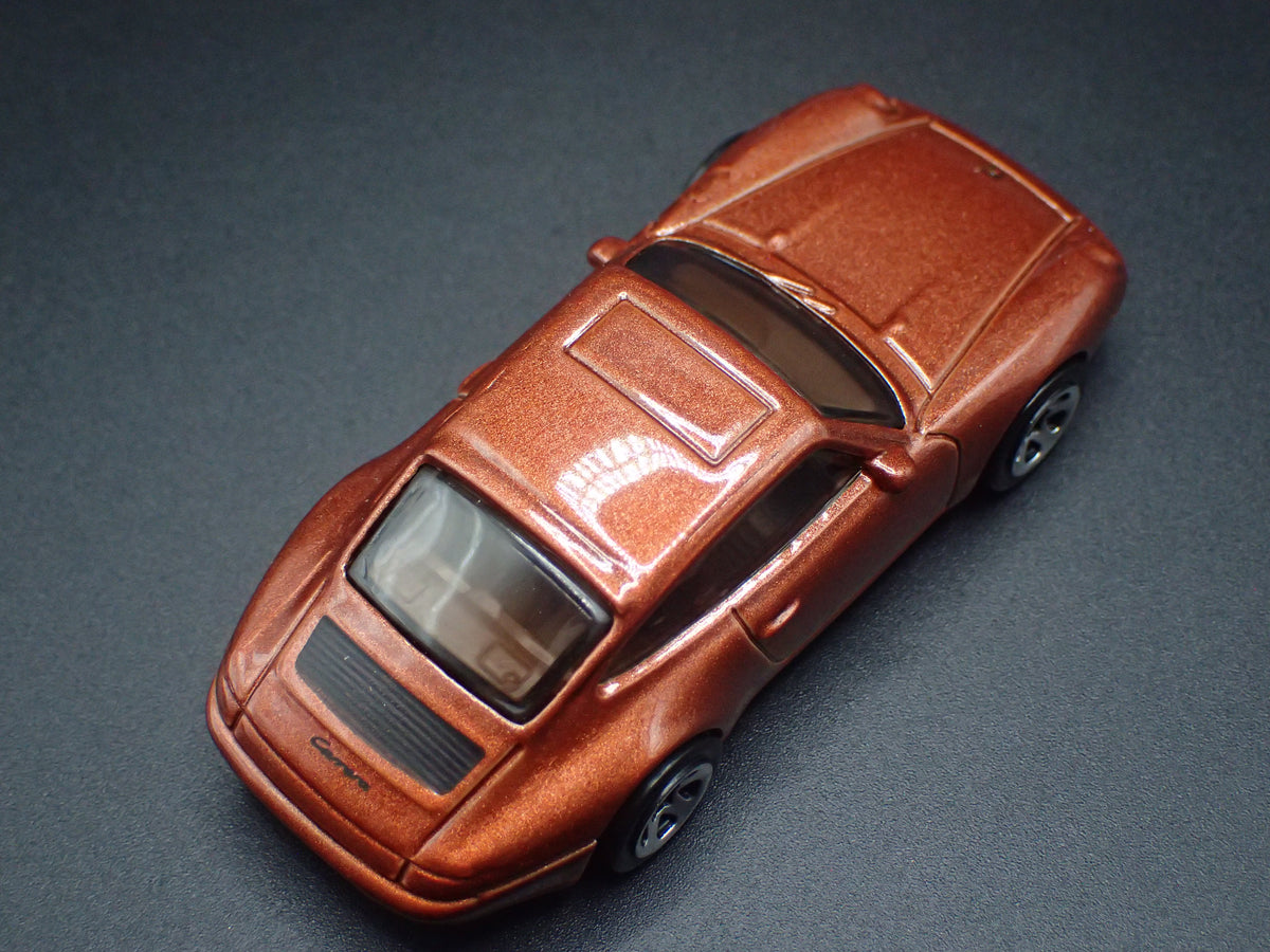 1993-1998 PORSCHE CARRERA 993 BROWN 1:64 SCALE COLLECTIBLE DIECAST MODEL CAR
