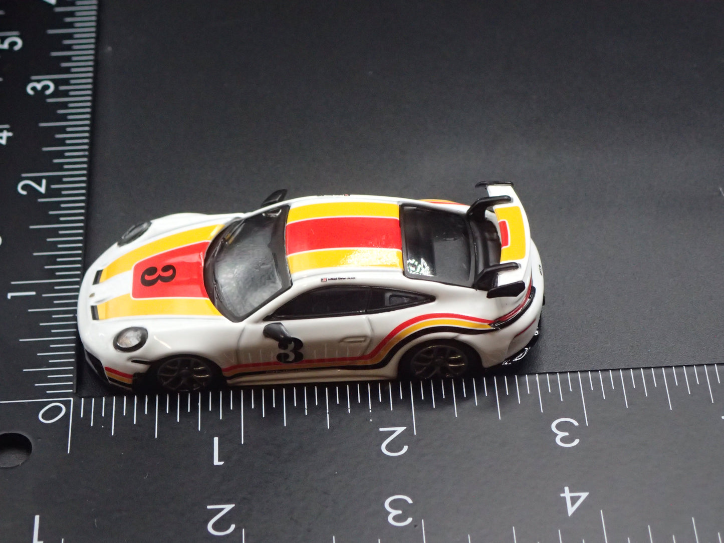 2025-2026 PORSCHE 911 GT3 992.2 WHITE 1:64 SCALE COLLECTIBLE DIECAST MODEL CAR