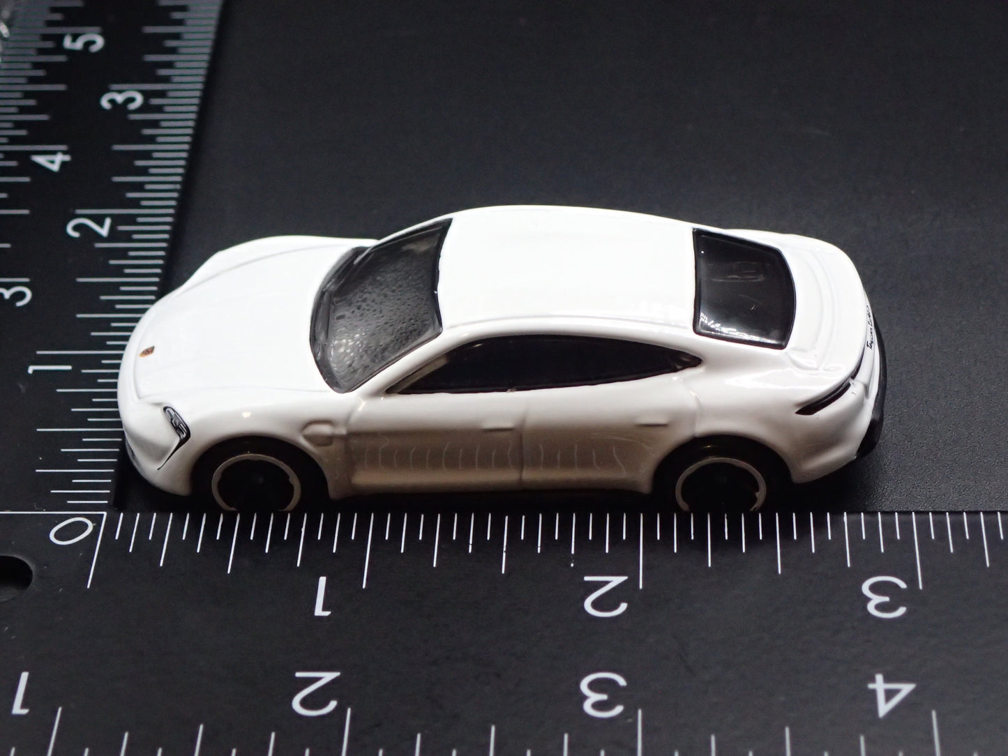 2019-2025 PORSCHE TAYCAN TURBO S WHITE 1:64 SCALE COLLECTIBLE DIECAST MODEL CAR
